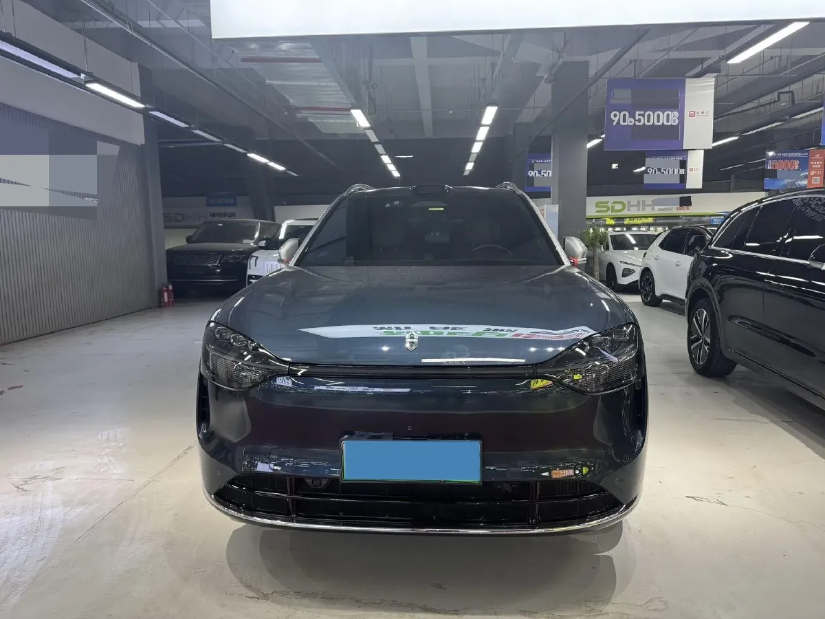 2024 AITO AITO M9 1.5T 152HP L4 REEV 42KWH,autocango,china used car exporter,china ev exporter,chinese used car exporter,chinese used ev exporter