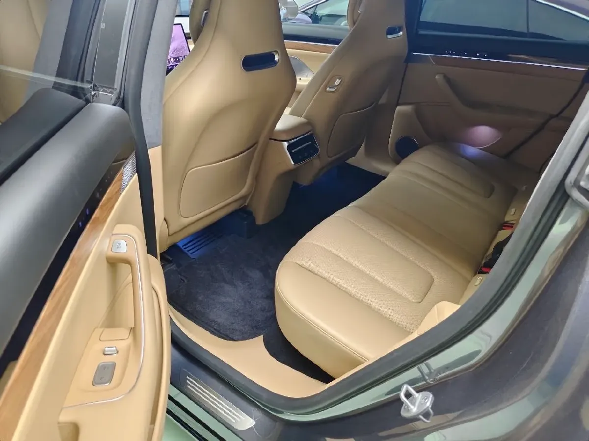 2024 HIMA R7 BEV 82KWH,autocango,china used car exporter,china ev exporter,chinese used car exporter,chinese used ev exporter