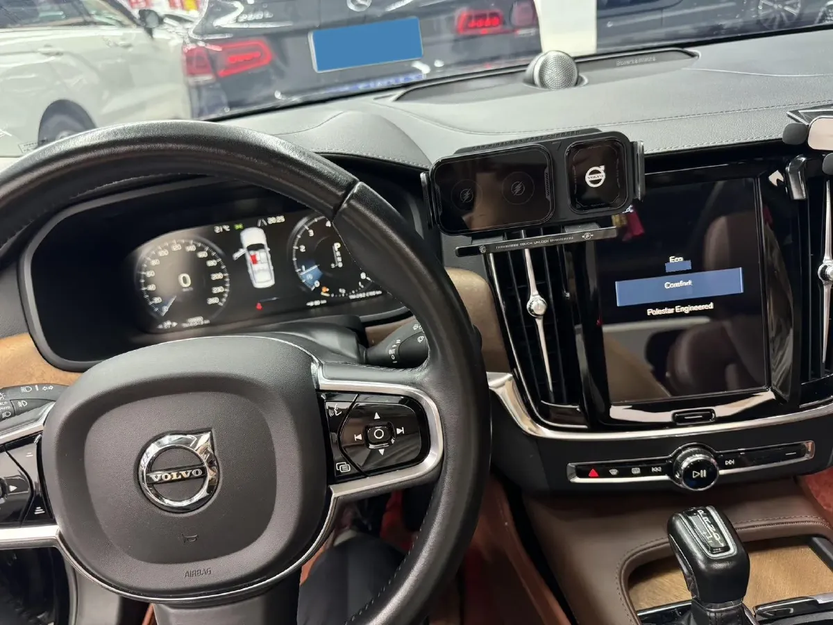 2020 Volvo S90 2.0T 254HP L4 8AT,autocango,china used car exporter,china ev exporter,chinese used car exporter,chinese used ev exporter