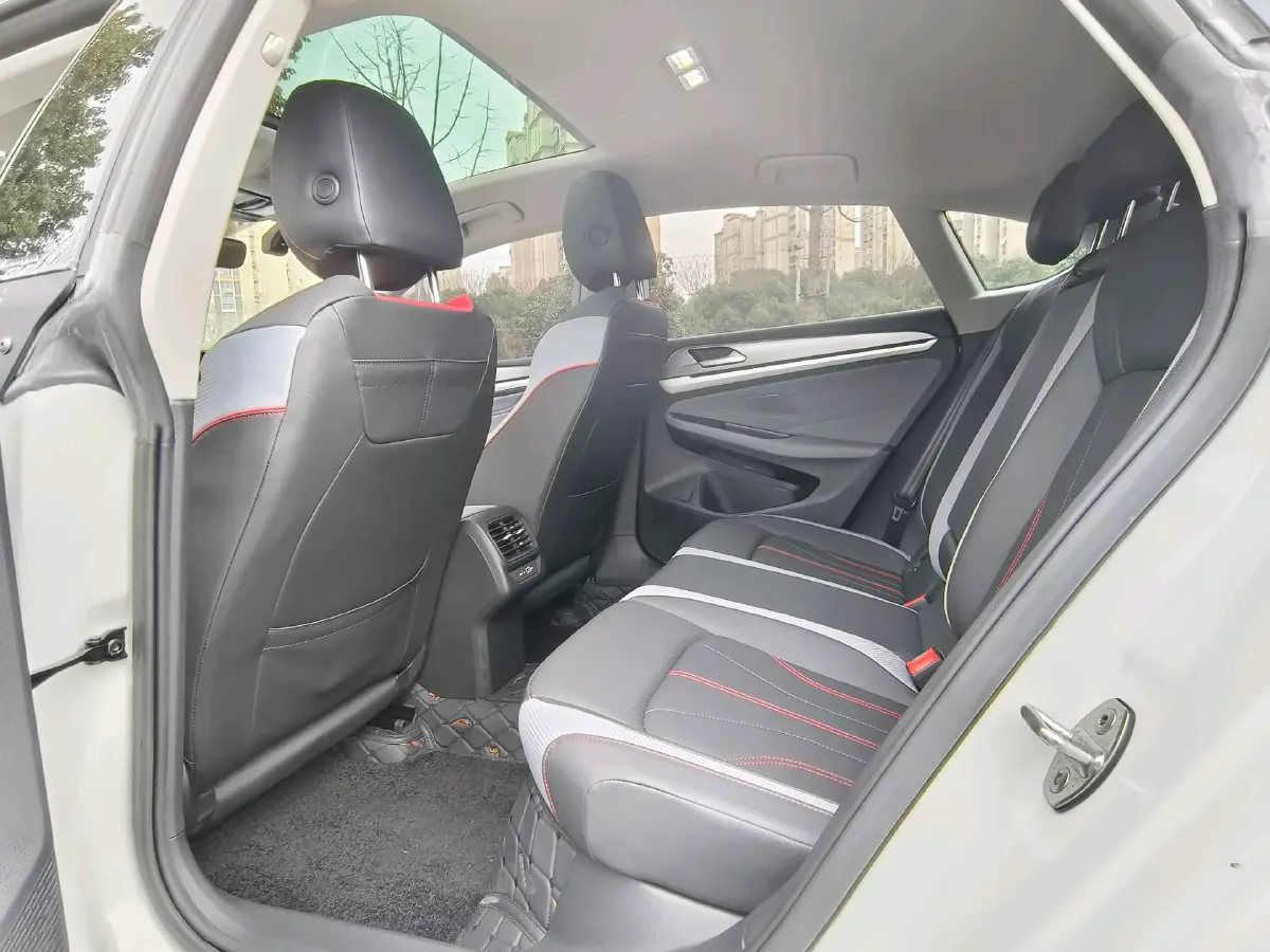 2023 Volkswagen Lamando 1.4T 150HP L4 7DCT,autocango,china used car exporter,china ev exporter,chinese used car exporter,chinese used ev exporter