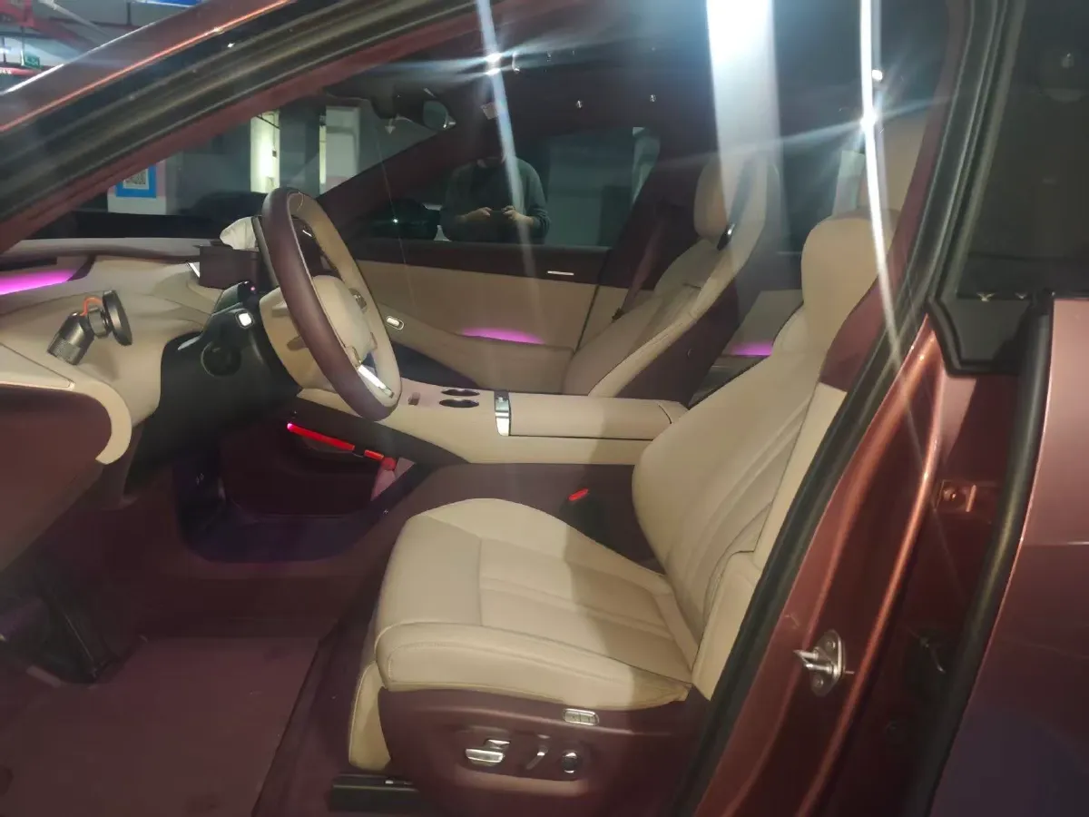 2025 MI YU7 BEV 101.7KWH,autocango,china used car exporter,china ev exporter,chinese used car exporter,chinese used ev exporter