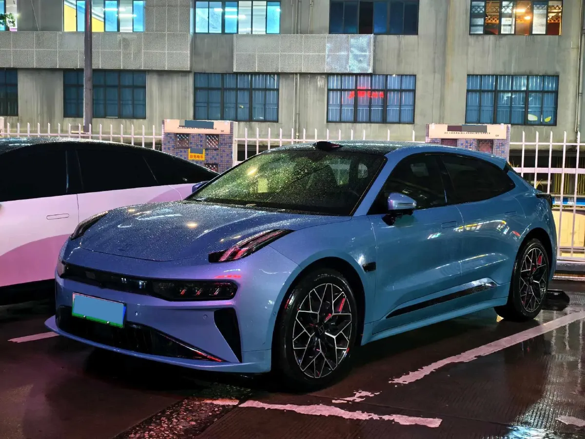 2025 Zeekr 001 BEV 100KWH,autocango,china used car exporter,china ev exporter,chinese used car exporter,chinese used ev exporter