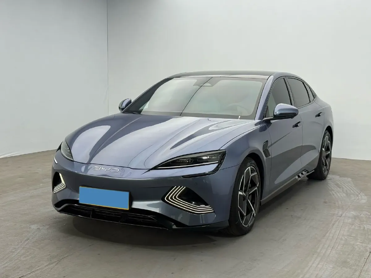 2022 AITO AITO M5 Range Extended 125HP REEV 40KWH,autocango,china used car exporter,china ev exporter,chinese used car exporter,chinese used ev exporter