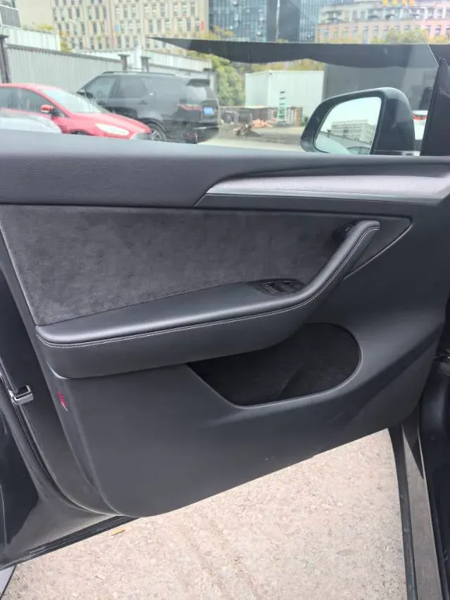 2024 Iveco OuSheng BEV 77.28KWH,autocango,china used car exporter,china ev exporter,chinese used car exporter,chinese used ev exporter