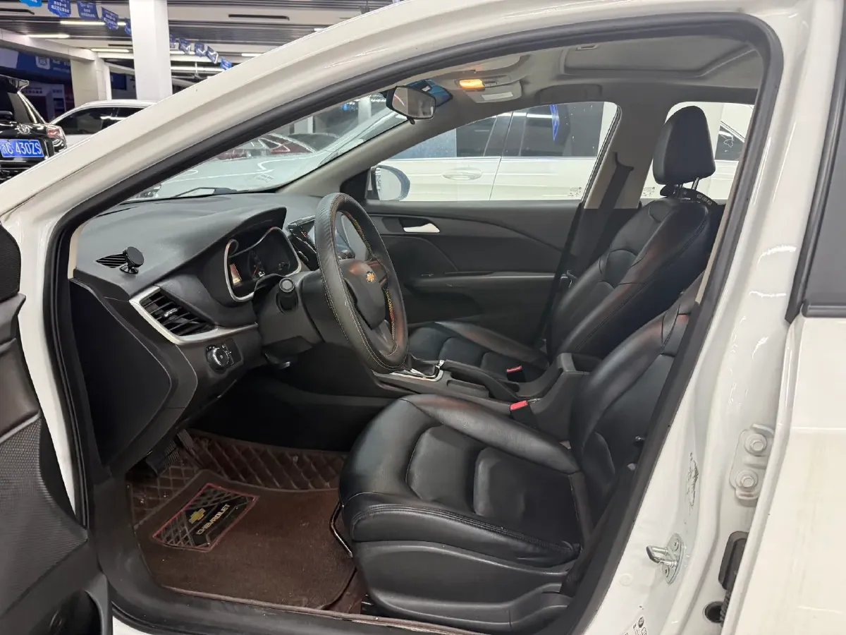 2019 Chevrolet Cavalier 1.5L 113HP L4 6AT,autocango,china used car exporter,china ev exporter,chinese used car exporter,chinese used ev exporter