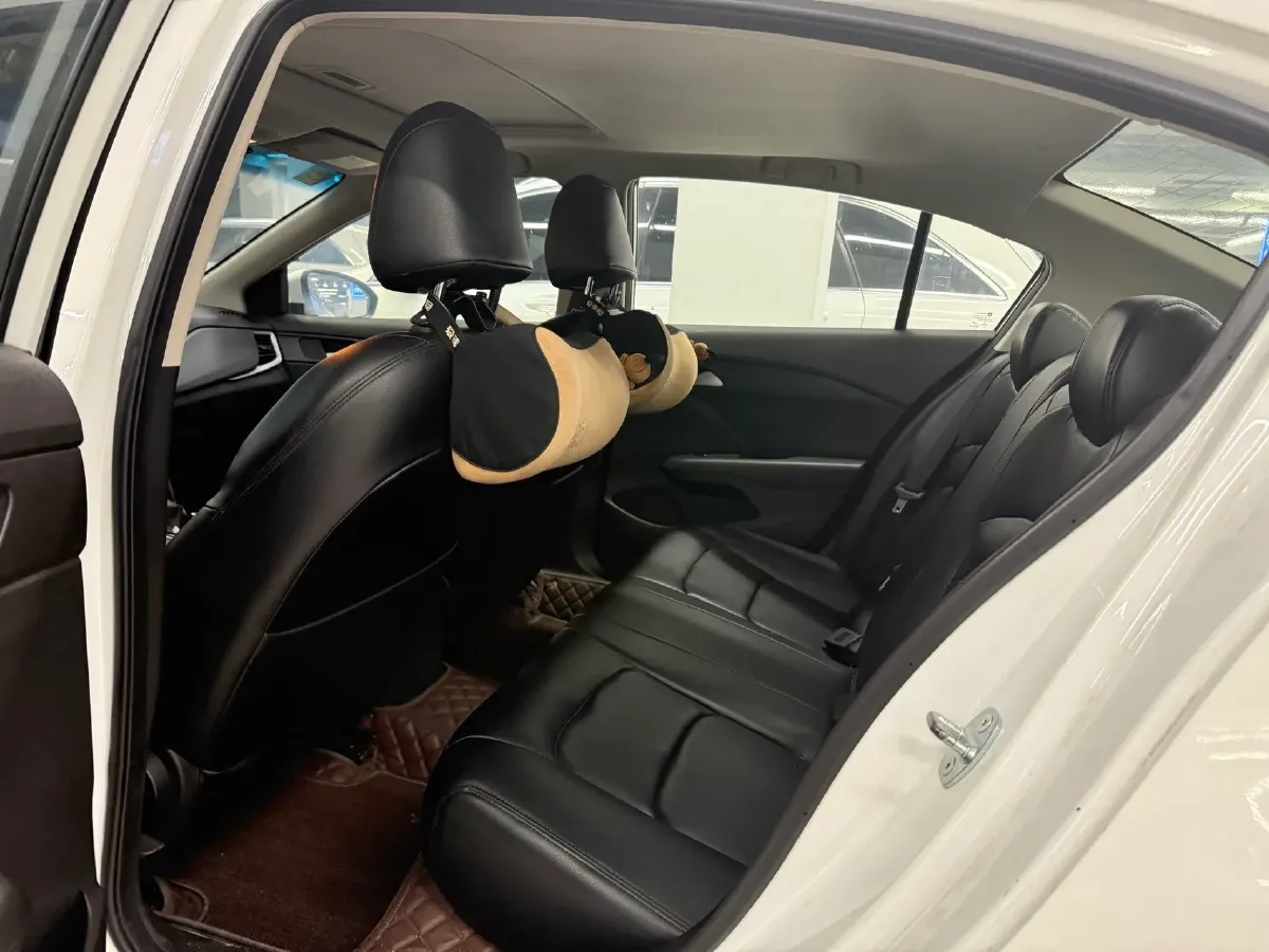 2019 Chevrolet Cavalier 1.5L 113HP L4 6AT,autocango,china used car exporter,china ev exporter,chinese used car exporter,chinese used ev exporter