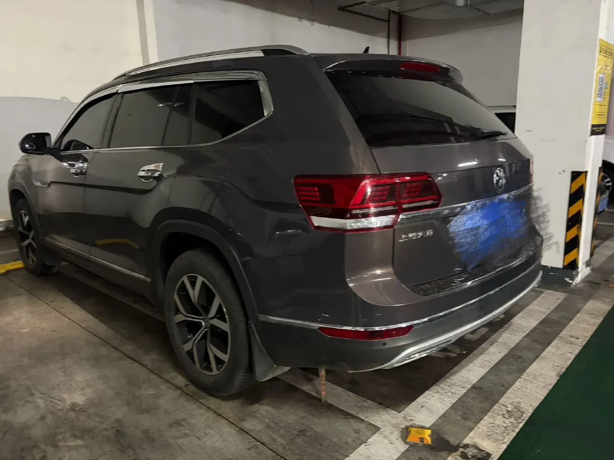 2017 Volkswagen Teramont 2.0T 186HP L4 7DCT,autocango,china used car exporter,china ev exporter,chinese used car exporter,chinese used ev exporter