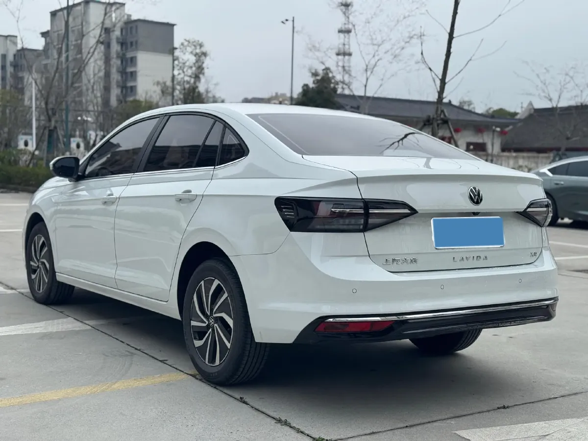 2025 Volkswagen Lavida 1.5L 110HP L4 6AT,autocango,china used car exporter,china ev exporter,chinese used car exporter,chinese used ev exporter