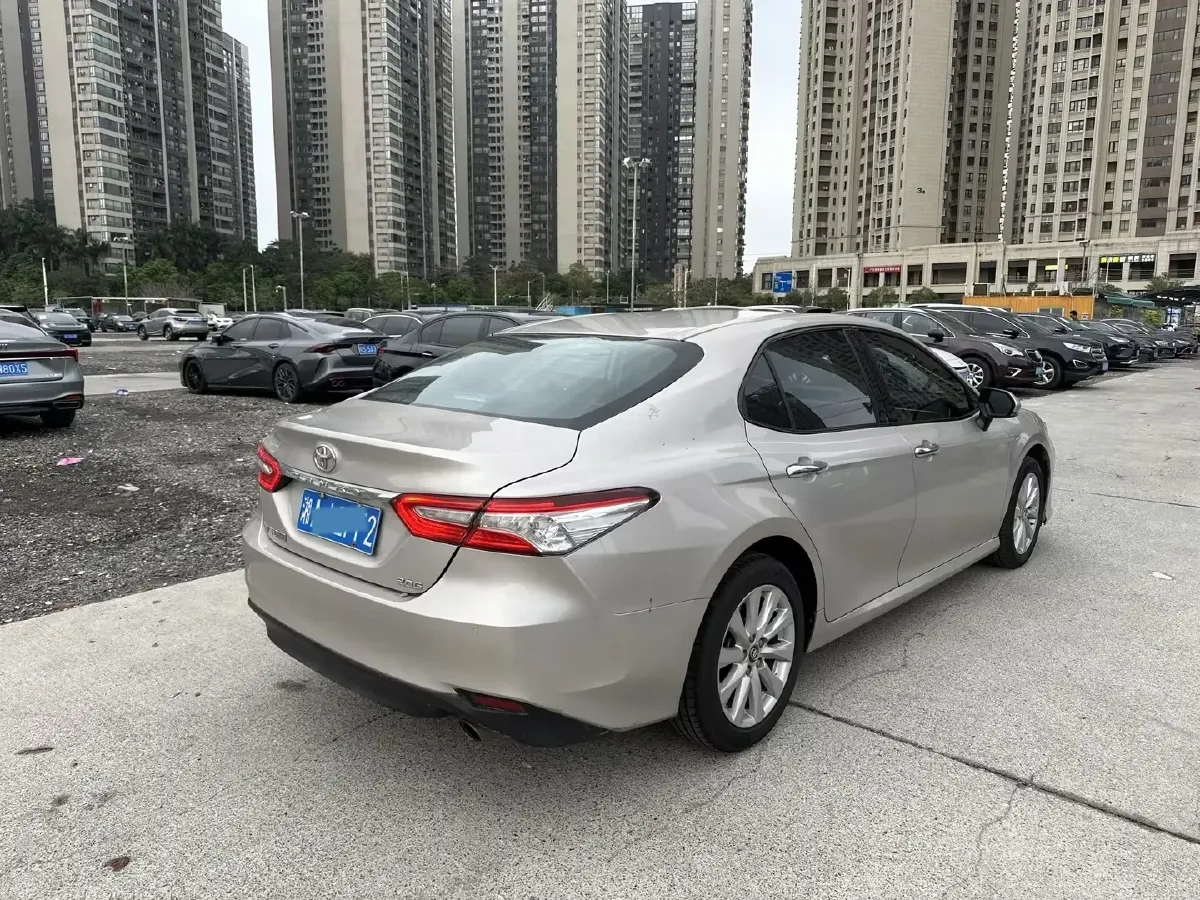 2019 Toyota Camry 2.0L 178HP L4 CVT,autocango,china used car exporter,china ev exporter,chinese used car exporter,chinese used ev exporter