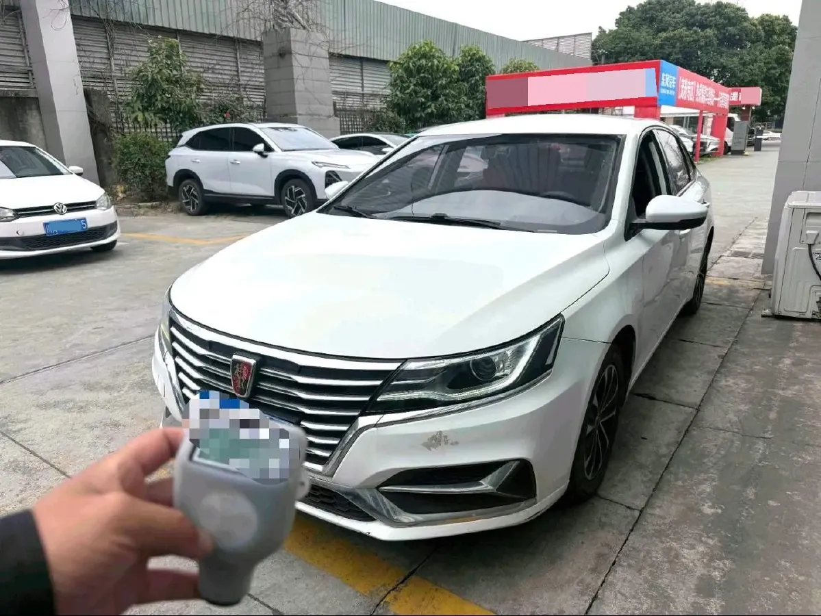 2019 Roewe i6 1.6L 125HP L4 CVT,autocango,china used car exporter,china ev exporter,chinese used car exporter,chinese used ev exporter