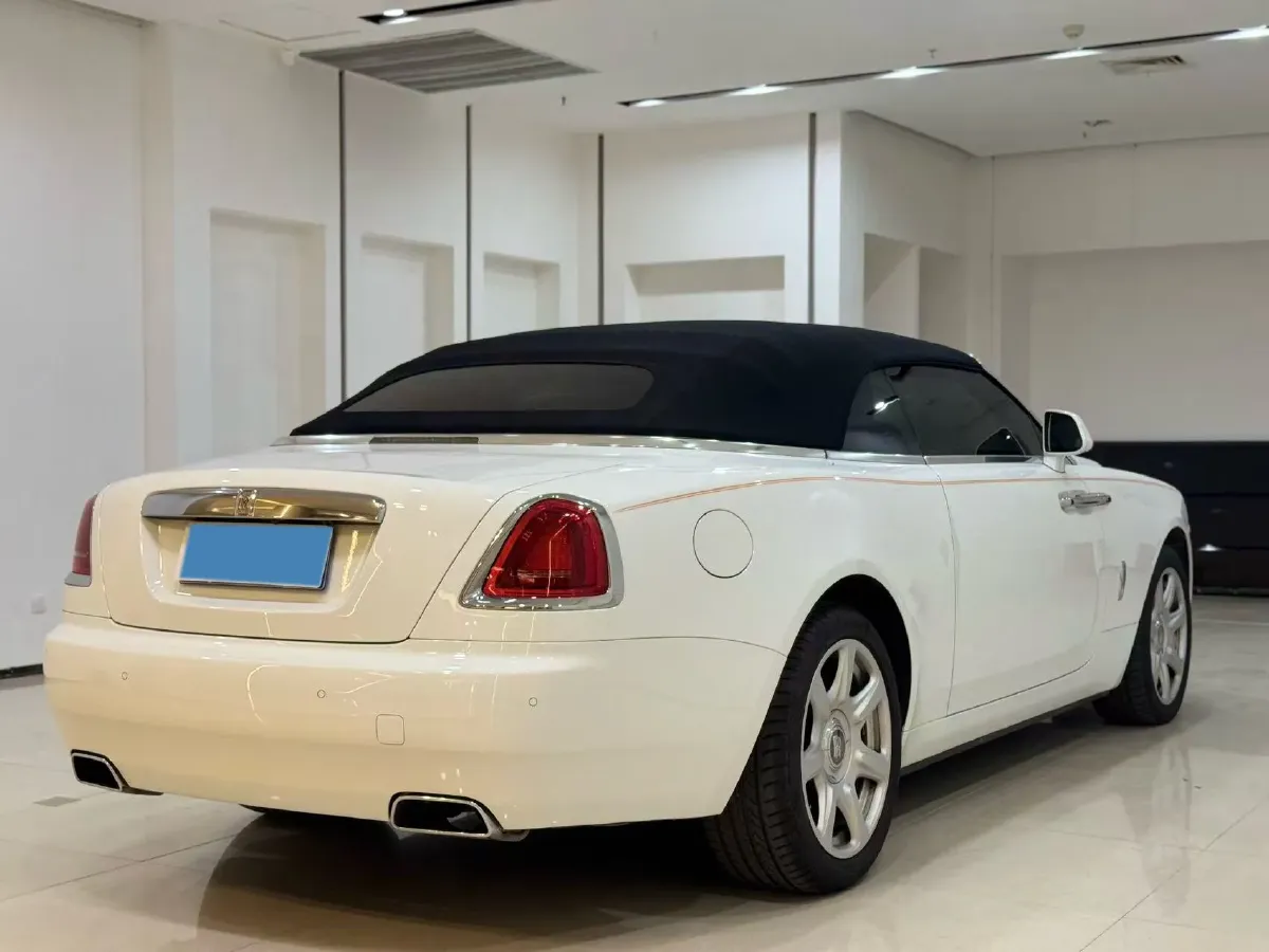2018 Rolls-Royce Dawn 6.6T 571HP V12 8AT,autocango,china used car exporter,china ev exporter,chinese used car exporter,chinese used ev exporter