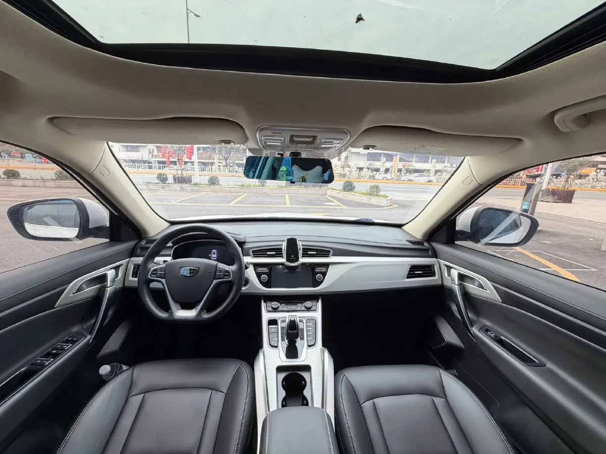 2020 Roewe i6 1.5T 169HP L4 7DCT,autocango,china used car exporter,china ev exporter,chinese used car exporter,chinese used ev exporter