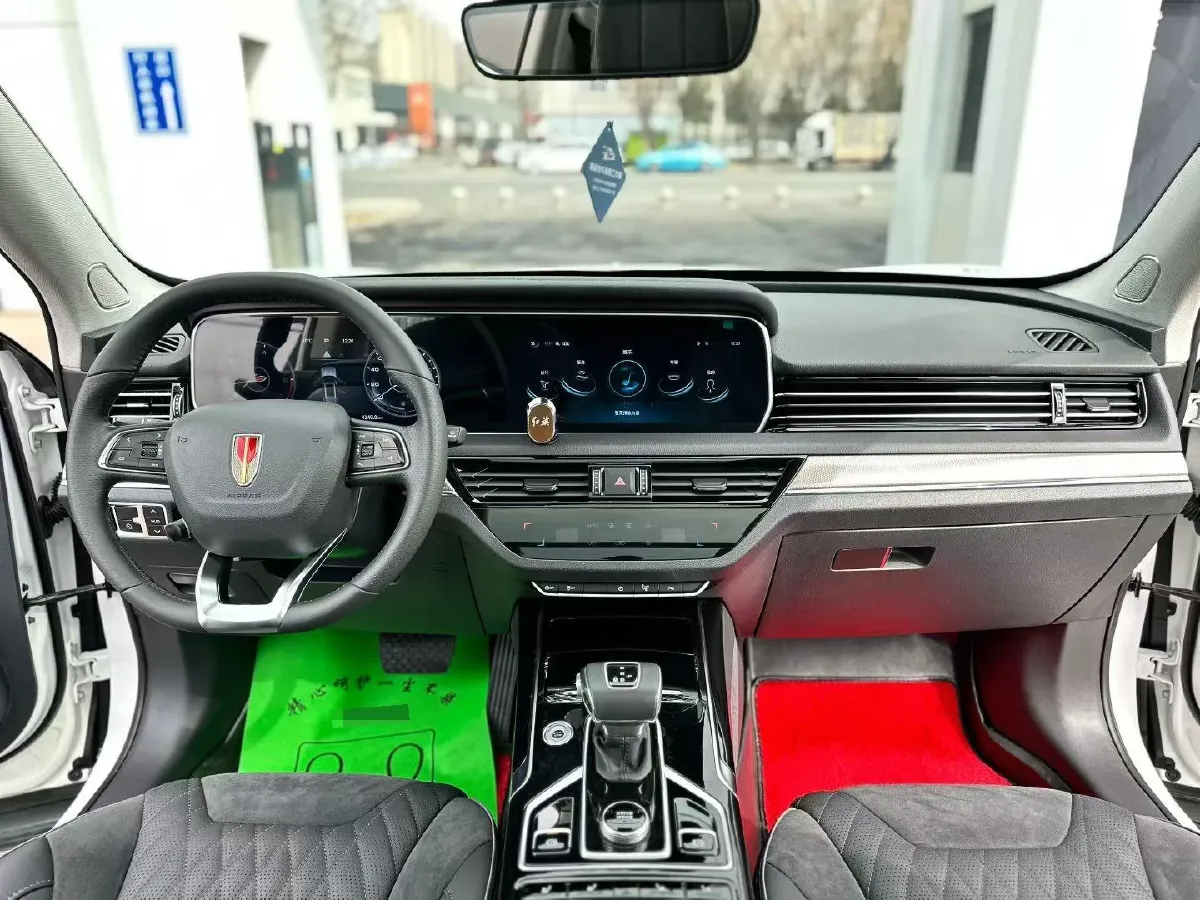 2022 HongQi HS5 2.0T 224HP L4 6AT,autocango,china used car exporter,china ev exporter,chinese used car exporter,chinese used ev exporter