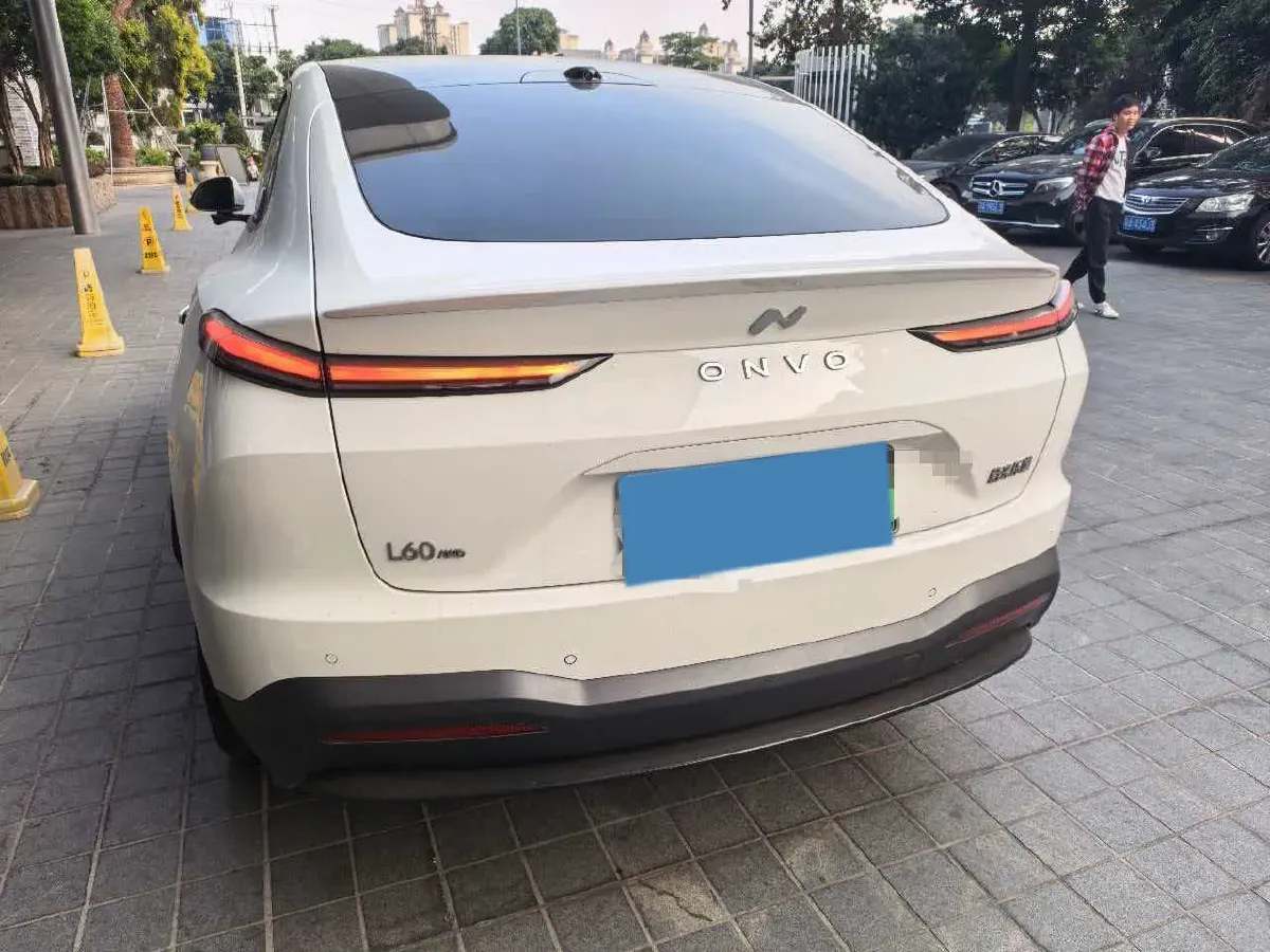 2024 ONVO L60 BEV 60KWH,autocango,china used car exporter,china ev exporter,chinese used car exporter,chinese used ev exporter