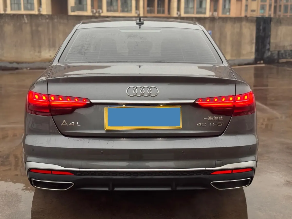 2020 Audi A4L 2.0T 190HP L4 7DCT,autocango,china used car exporter,china ev exporter,chinese used car exporter,chinese used ev exporter