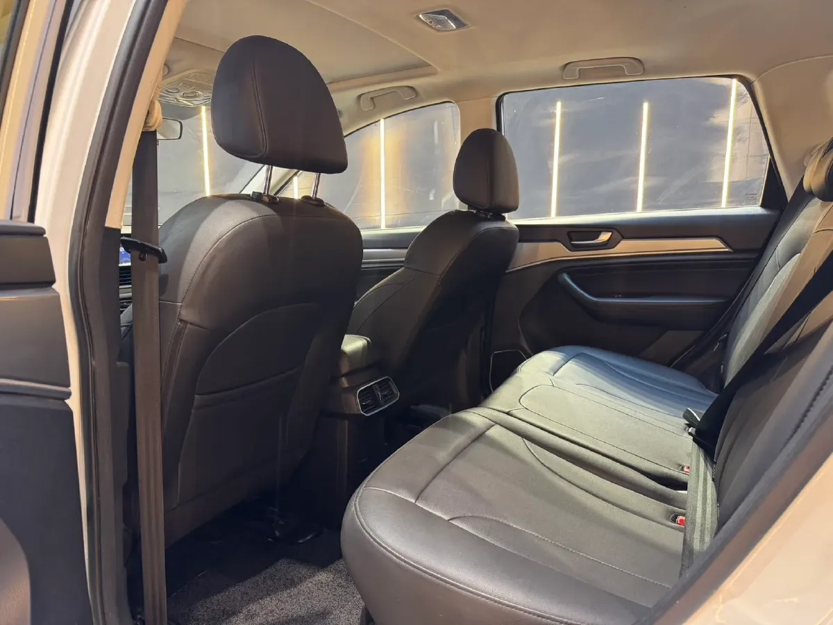 2019 Haval H6 1.5T 150HP L4 7DCT,autocango,china used car exporter,china ev exporter,chinese used car exporter,chinese used ev exporter