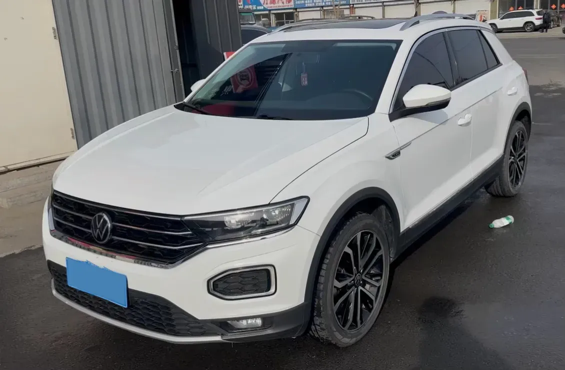 2021 Volkswagen T-Roc 1.4T 150HP L4 7DCT,autocango,china used car exporter,china ev exporter,chinese used car exporter,chinese used ev exporter