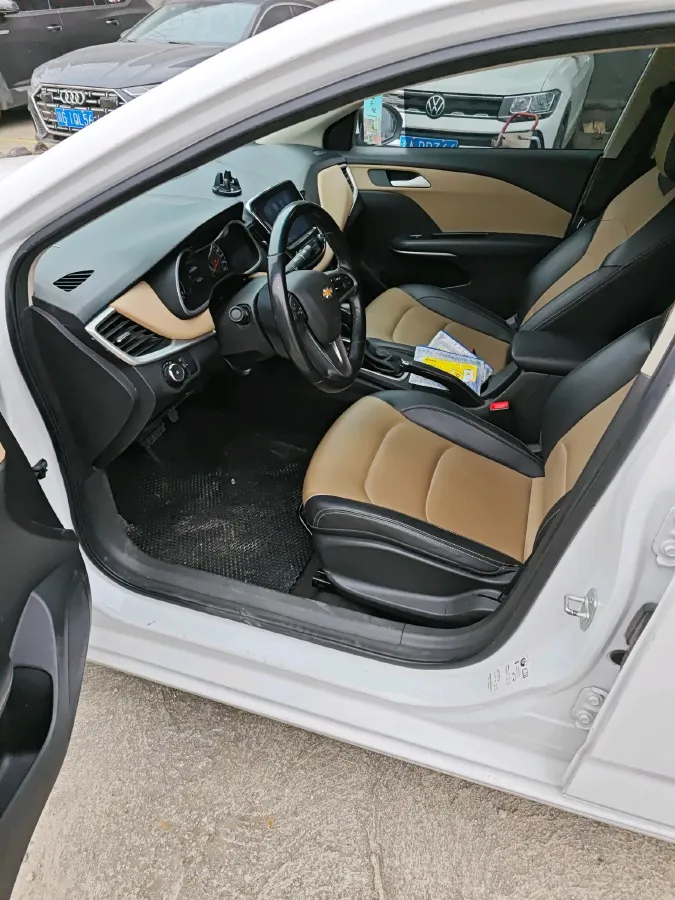 2022 Chevrolet Monza 1.5L 113HP L4 6AT,autocango,china used car exporter,china ev exporter,chinese used car exporter,chinese used ev exporter