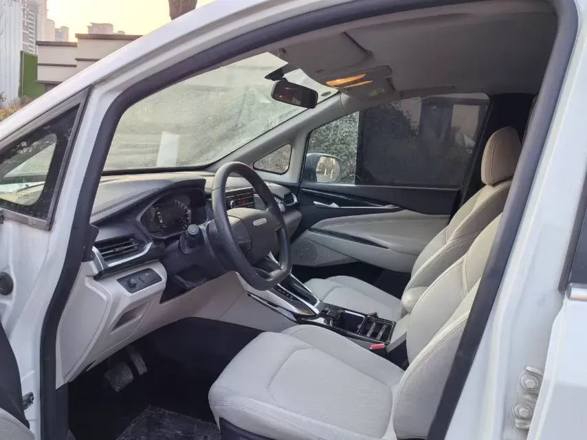 2022 MAXUS D60 1.5T 169HP L4 7DCT,autocango,china used car exporter,china ev exporter,chinese used car exporter,chinese used ev exporter