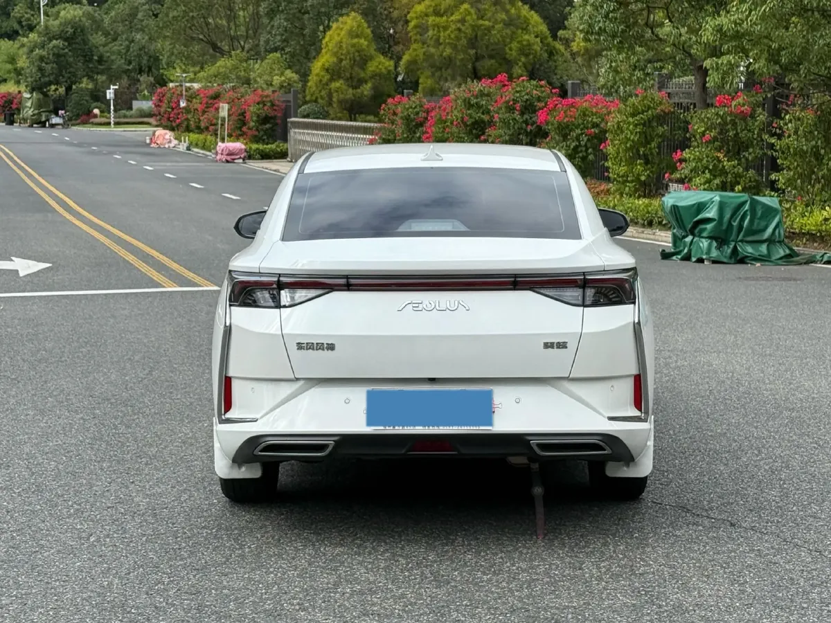 2022 DongFeng Aeolus YiXuan 1.5T 150HP L4 6DCT,autocango,china used car exporter,china ev exporter,chinese used car exporter,chinese used ev exporter