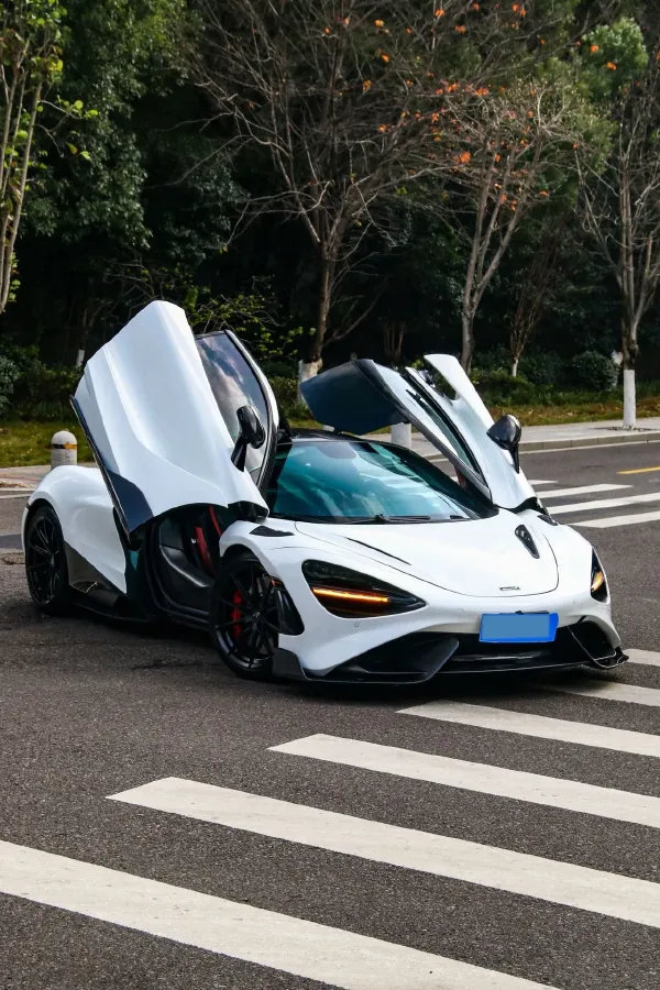 2017 McLaren 720S 4.0T 720HP V8 7DCT,autocango,china used car exporter,china ev exporter,chinese used car exporter,chinese used ev exporter