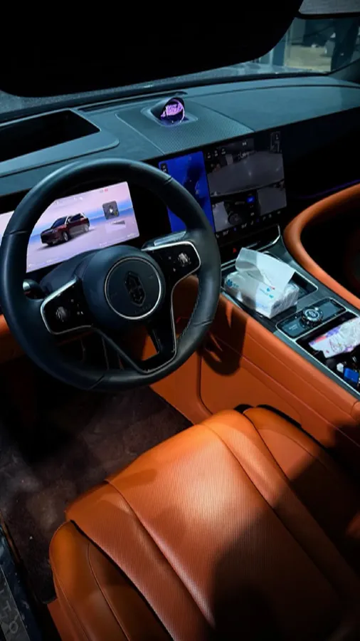 2025 AITO AITO M9 REEV 160HP REEV 52KWH,autocango,china used car exporter,china ev exporter,chinese used car exporter,chinese used ev exporter