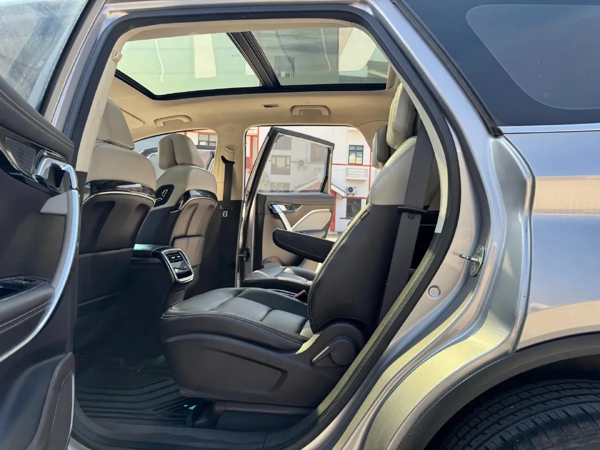 2019 Geely JiaJi 1.5T 177HP L3 7DCT,autocango,china used car exporter,china ev exporter,chinese used car exporter,chinese used ev exporter