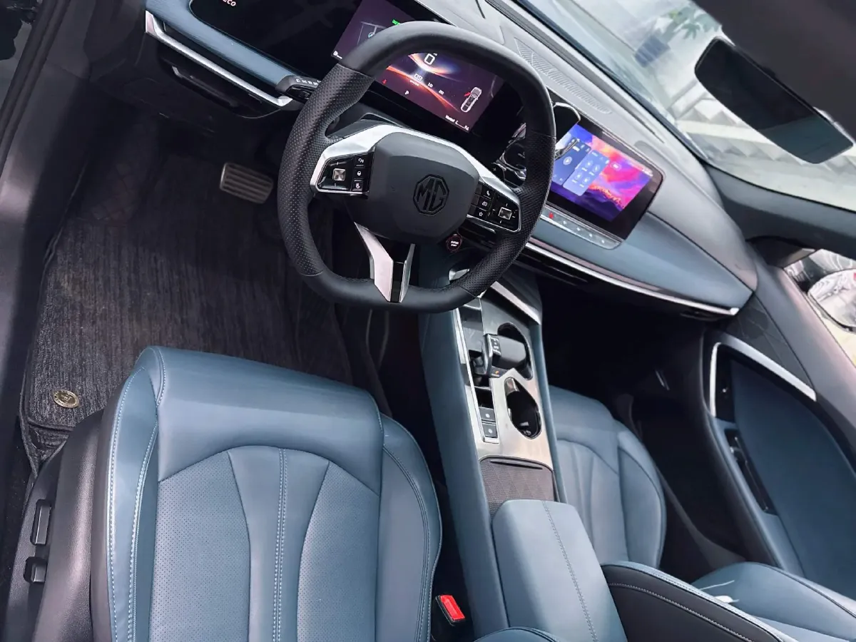 2023 MG 7 2.0T 261HP L4 9AT,autocango,china used car exporter,china ev exporter,chinese used car exporter,chinese used ev exporter