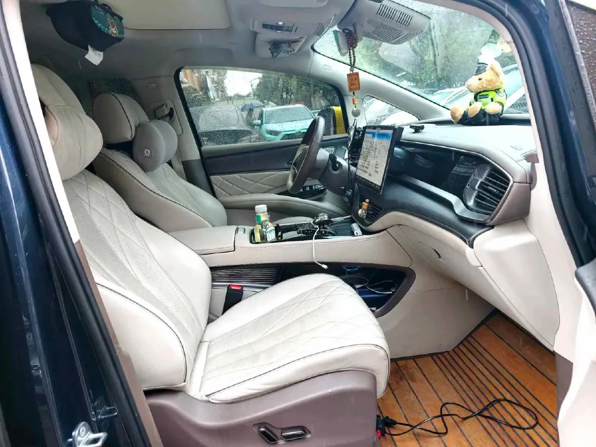 2022 Mercedes-Benz GLC Class 2.0T 197HP L4 9AT,autocango,china used car exporter,china ev exporter,chinese used car exporter,chinese used ev exporter