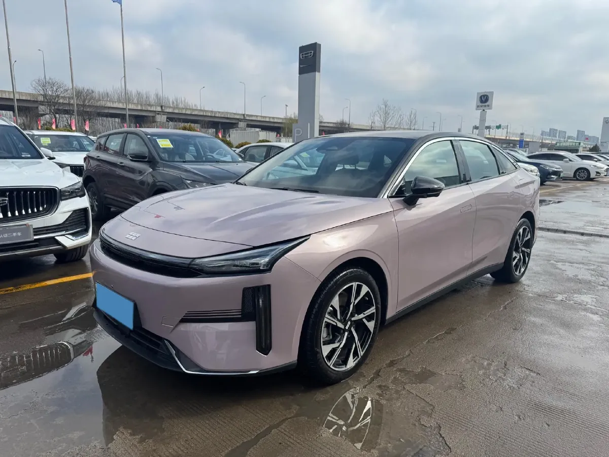 2024 Geely Galaxy L6 1.5T 163HP L4 3DHT PHEV,autocango,china used car exporter,china ev exporter,chinese used car exporter,chinese used ev exporter