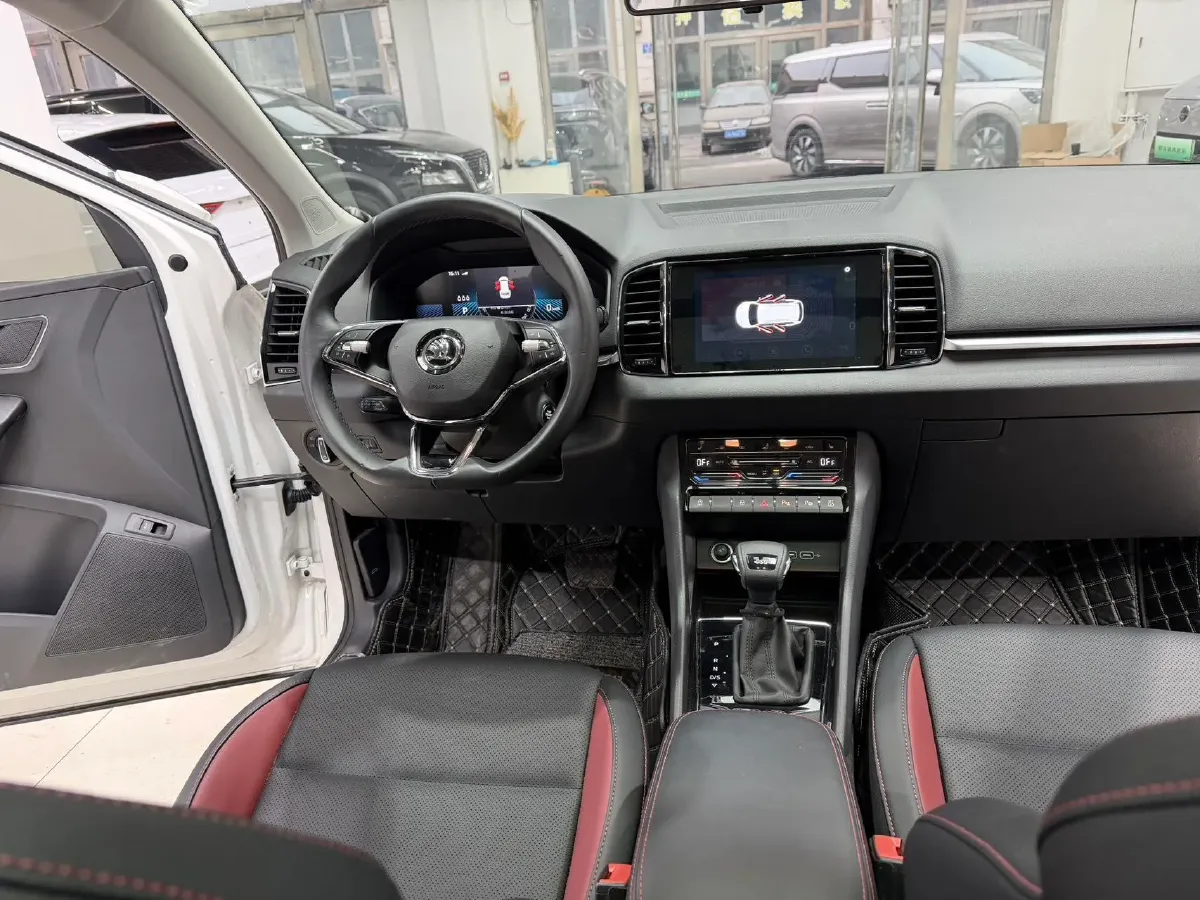 2022 Skoda Karoq 1.4T 150HP L4 7DCT,autocango,china used car exporter,china ev exporter,chinese used car exporter,chinese used ev exporter