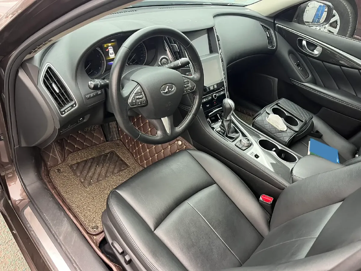 2016 Infiniti Q50L 2.0T 211HP L4 7AT,autocango,china used car exporter,china ev exporter,chinese used car exporter,chinese used ev exporter