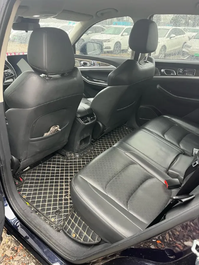 2023 Skyworth EV6 BEV 71.98KWH,autocango,china used car exporter,china ev exporter,chinese used car exporter,chinese used ev exporter