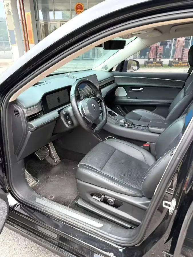 2022 JMC YuHu 7 2.0T 141HP L4 8AT,autocango,china used car exporter,china ev exporter,chinese used car exporter,chinese used ev exporter