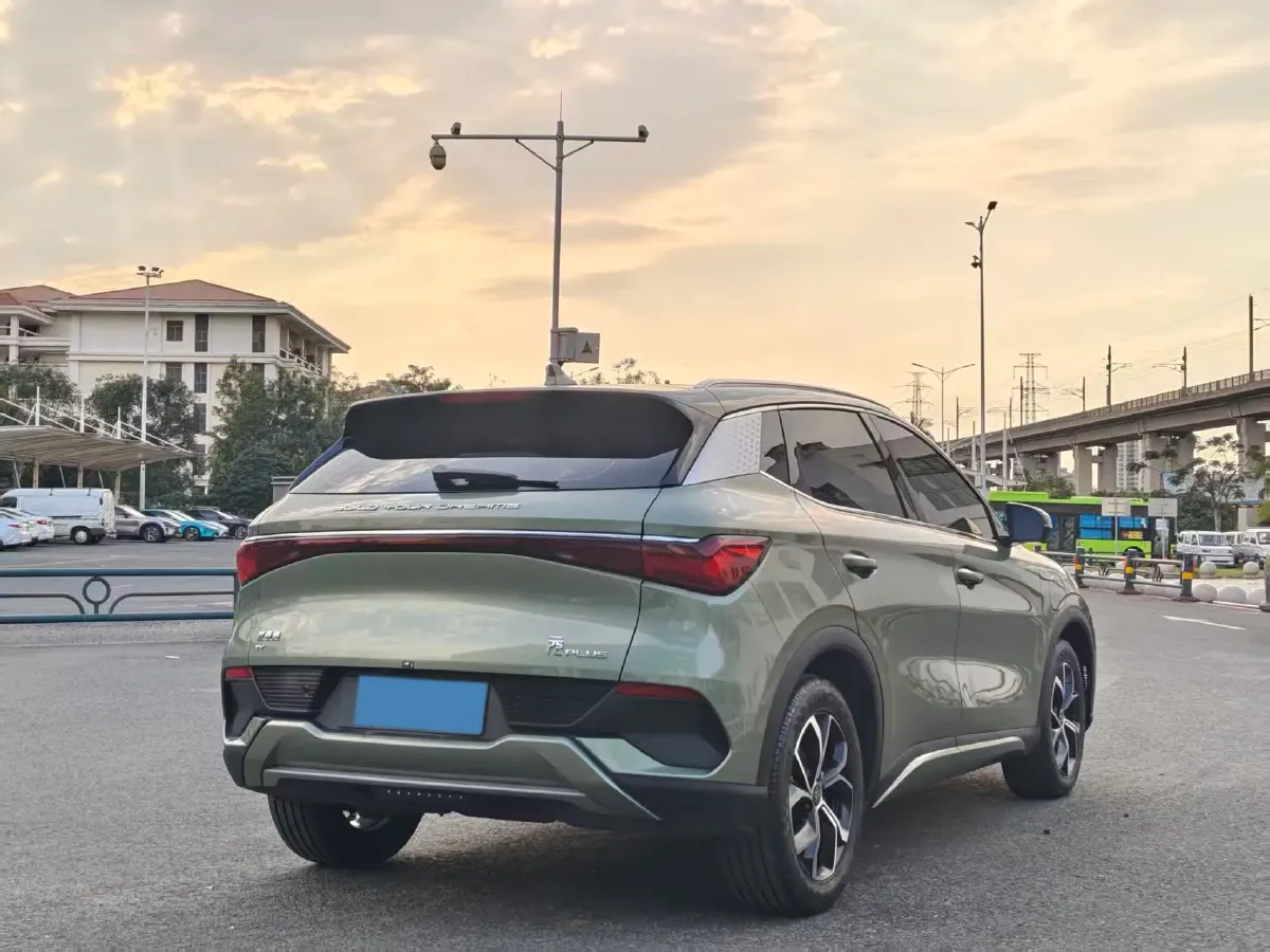 2022 Roewe RX5 MAX 1.5T 181HP L4 6AT,autocango,china used car exporter,china ev exporter,chinese used car exporter,chinese used ev exporter