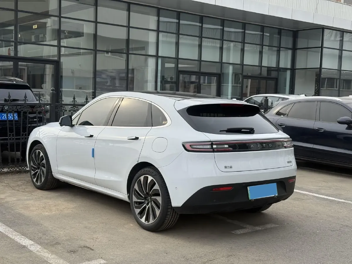 2022 Isuzu Mu-X 2.0T 220HP L4 8AT,autocango,china used car exporter,china ev exporter,chinese used car exporter,chinese used ev exporter