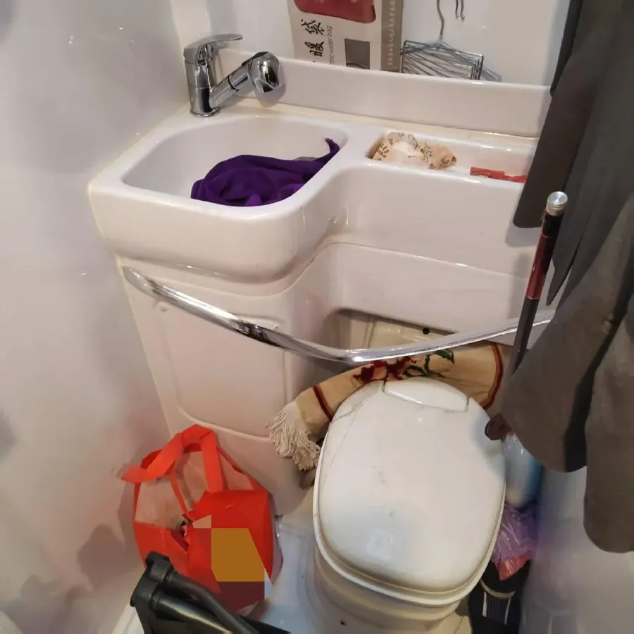 2021 MAXUS XinTu V80 2.0T 139HP L4 6MT,autocango,china used car exporter,china ev exporter,chinese used car exporter,chinese used ev exporter