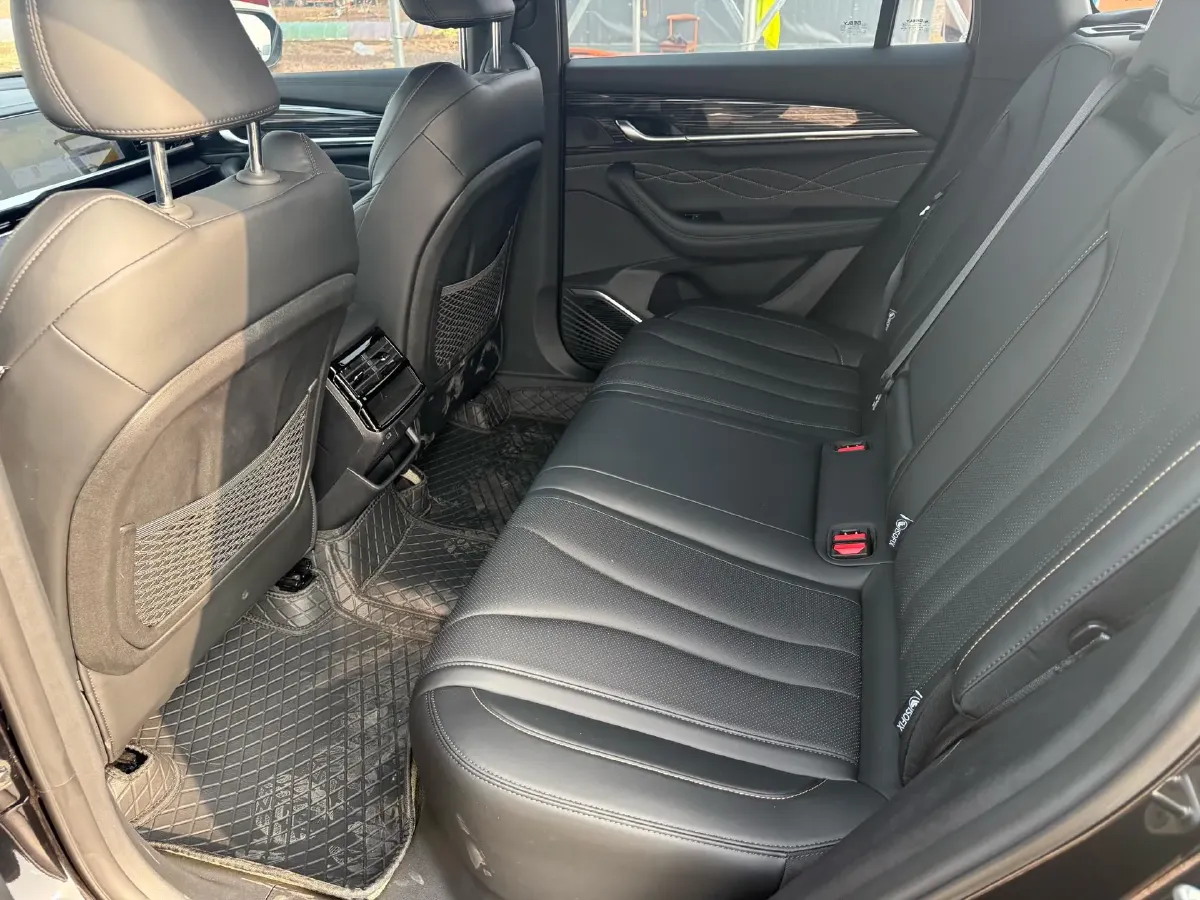 2024 Geely Monjaro 2.0T 238HP L4 8AT,autocango,china used car exporter,china ev exporter,chinese used car exporter,chinese used ev exporter