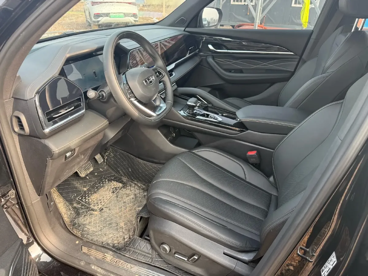 2024 Geely Monjaro 2.0T 238HP L4 8AT,autocango,china used car exporter,china ev exporter,chinese used car exporter,chinese used ev exporter