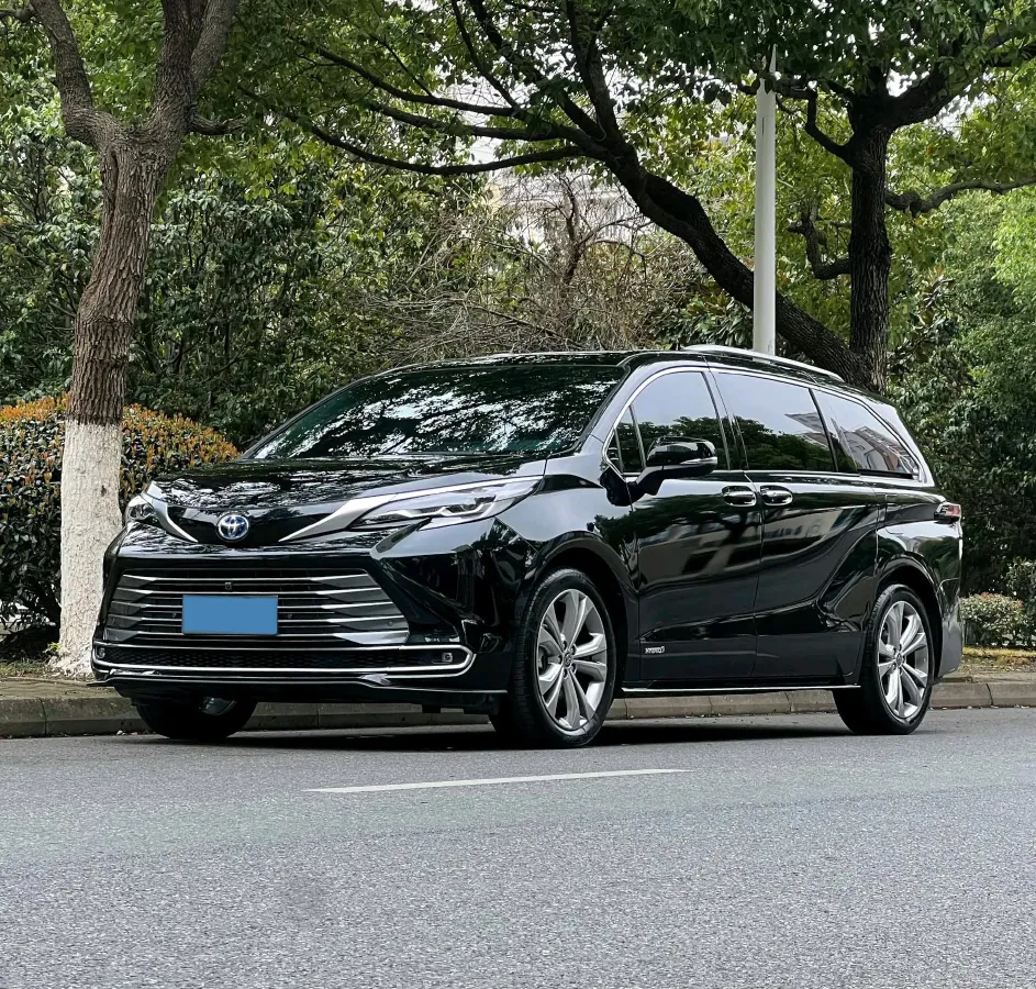 2023 Toyota Sienna 2.5L 189HP L4 E-CVT Hybrid,autocango,china used car exporter,china ev exporter,chinese used car exporter,chinese used ev exporter