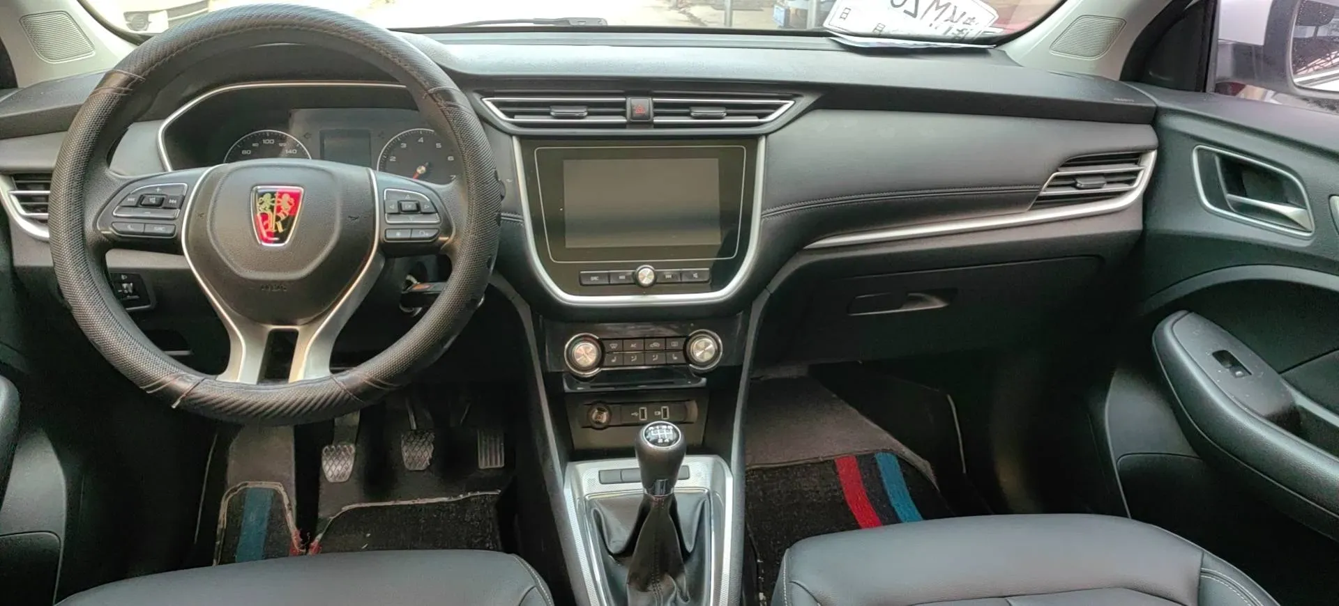 2018 Roewe i6 1.5T 169HP L4 6MT,autocango,china used car exporter,china ev exporter,chinese used car exporter,chinese used ev exporter