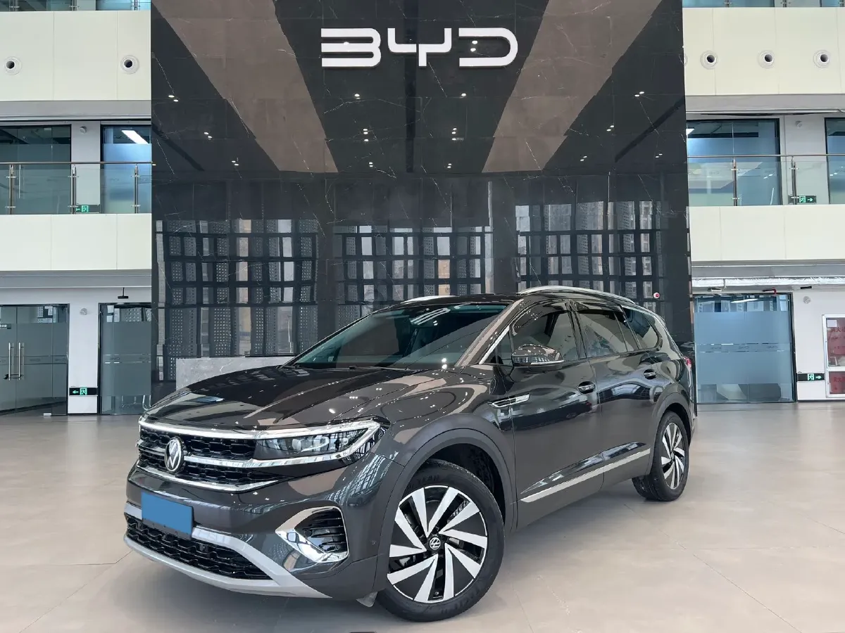 2022 Volkswagen Talagon 2.0T 220HP L4 7DCT,autocango,china used car exporter,china ev exporter,chinese used car exporter,chinese used ev exporter