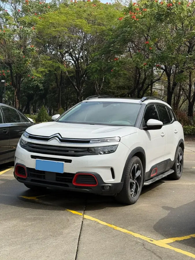 2020 Citroen C5 Aircross 1.6T 170HP L4 6AT,autocango,china used car exporter,china ev exporter,chinese used car exporter,chinese used ev exporter