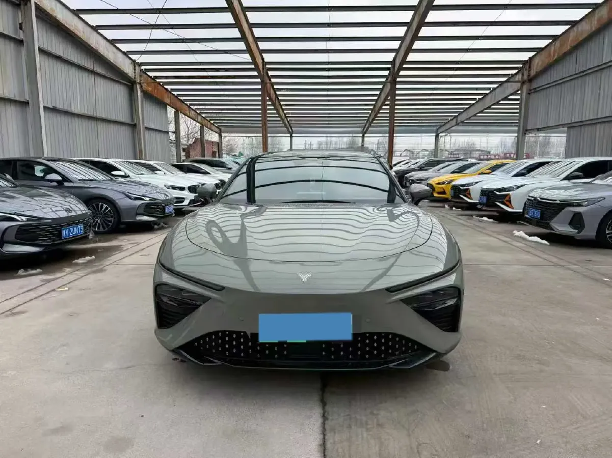 2022 Jeep Grand Commander 2.0T 234HP L4 9AT,autocango,china used car exporter,china ev exporter,chinese used car exporter,chinese used ev exporter