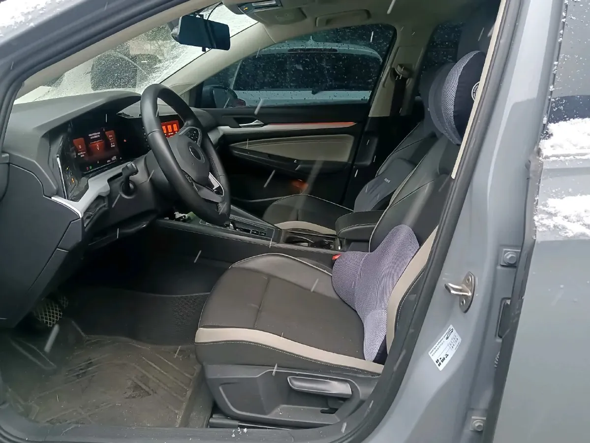 2021 Volkswagen Golf 1.4T 150HP L4 7DCT,autocango,china used car exporter,china ev exporter,chinese used car exporter,chinese used ev exporter