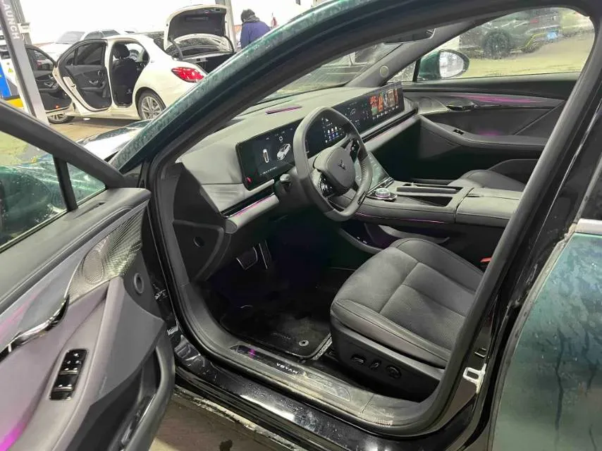 2024 Voyah ZhuiGuang 1.5T 136HP L4 PHEV 43KWH,autocango,china used car exporter,china ev exporter,chinese used car exporter,chinese used ev exporter