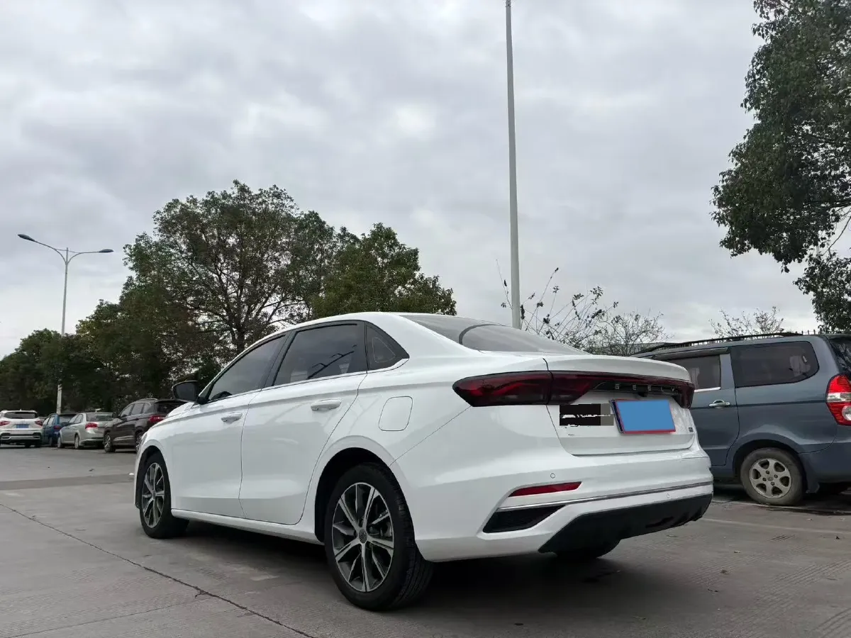 2022 Geely Emgrand 1.5L 114HP L4 CVT,autocango,china used car exporter,china ev exporter,chinese used car exporter,chinese used ev exporter