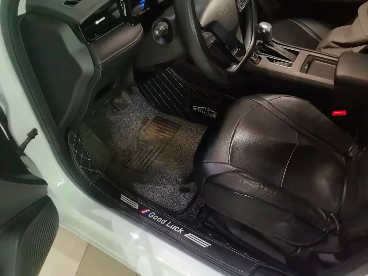 2023 Roewe i5 1.5L 129HP L4 CVT,autocango,china used car exporter,china ev exporter,chinese used car exporter,chinese used ev exporter