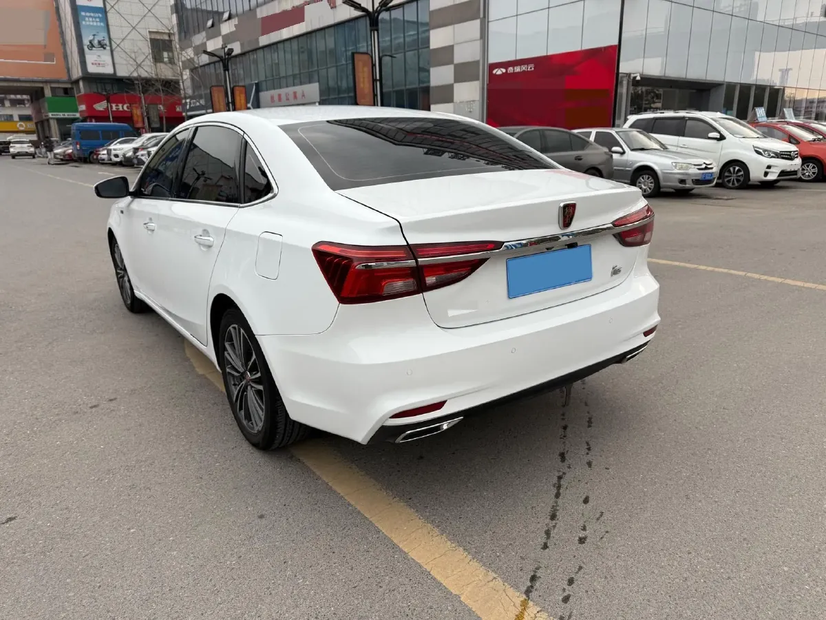 2020 Roewe i6 1.6L 125HP L4 CVT,autocango,china used car exporter,china ev exporter,chinese used car exporter,chinese used ev exporter