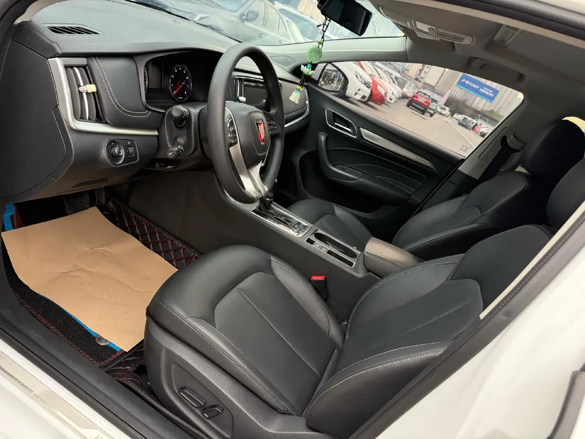 2020 Roewe i6 1.6L 125HP L4 CVT,autocango,china used car exporter,china ev exporter,chinese used car exporter,chinese used ev exporter